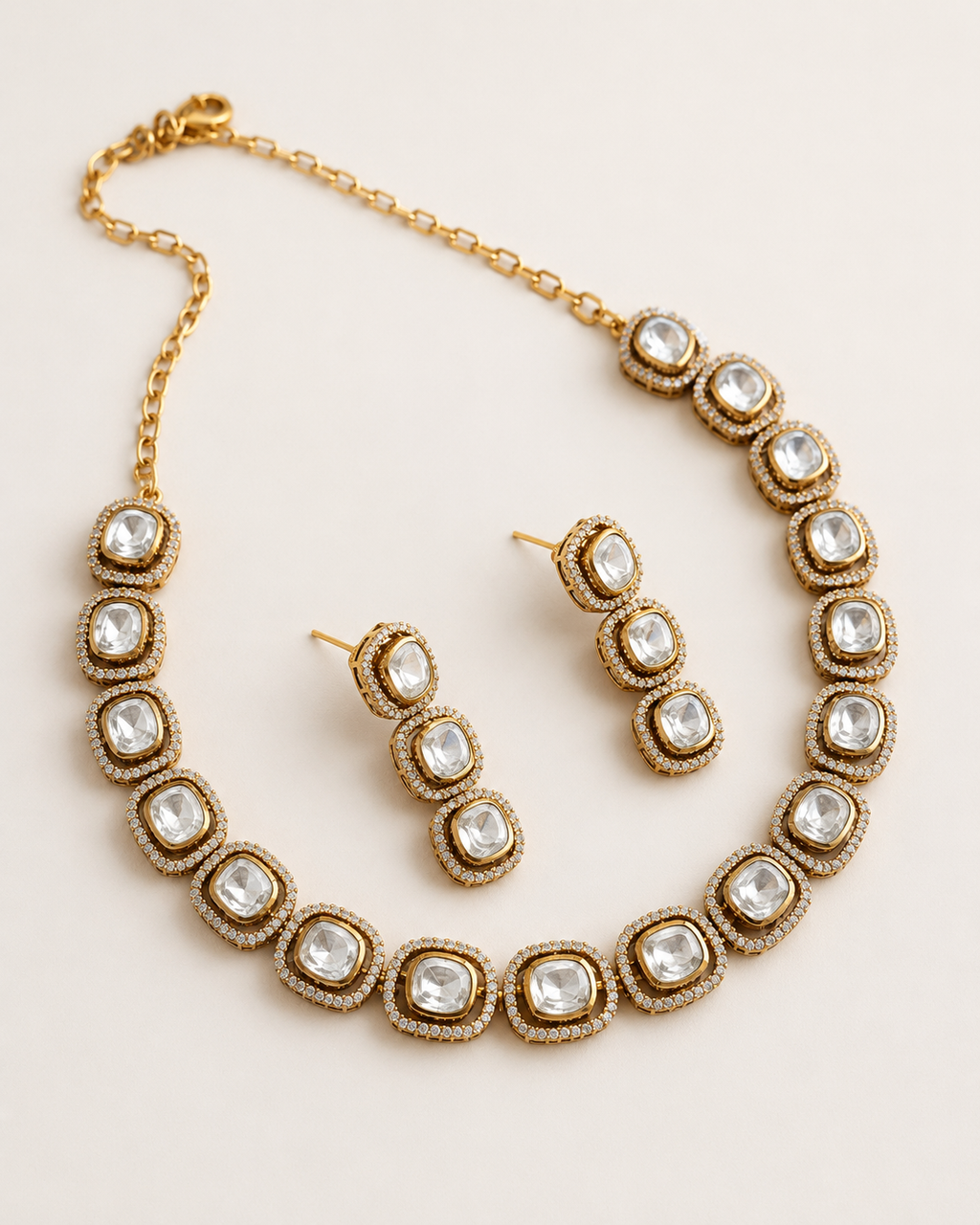 The Single Line Polki Necklace Set