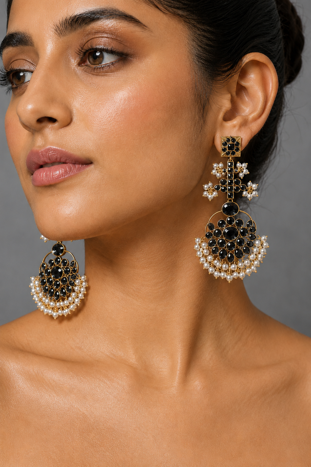 The Royal Courtyard Drop Earrings