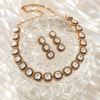 The Single Line Polki Necklace Set