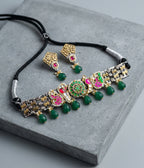 The Silver Heritage Choker Set