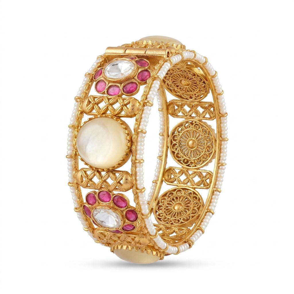 The Polki Lattice Kada