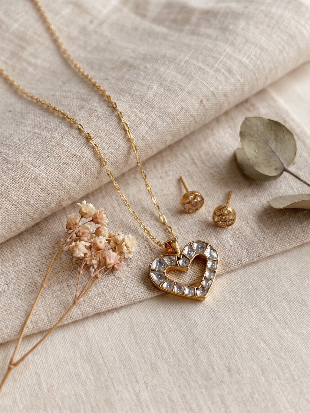 The Polki Open Heart Pendant Set